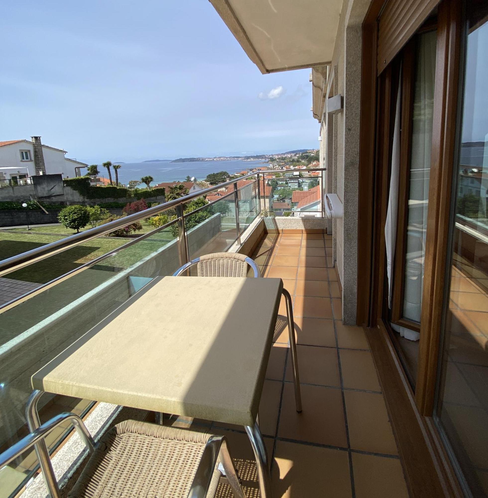 Apartamentos Riveiro Sanxenxo Exterior photo